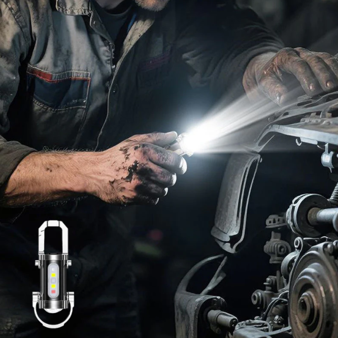 Cargador Linterna Ultrapotente