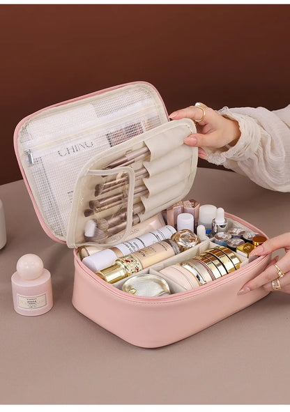 Nara Pouch™ – El neceser que lo organiza todo